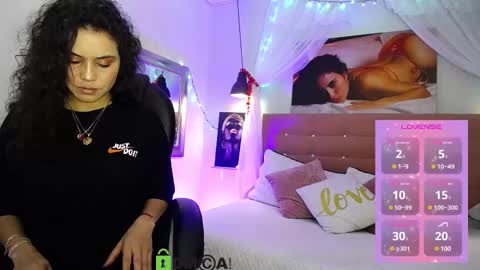 Snapshot of natasha__jackson chatting on February 2025 02:05:02 PM natasha online show from February 2025 02:05:02 PM