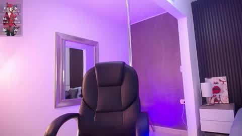 Snapshot of natasha__jackson chatting on September 2025 12:41:01 PM natasha online show from September 2025 12:41:01 PM