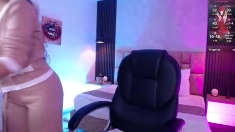 Snapshot of natasha__jackson chatting on October 2025 12:57:02 PM natasha online show from October 2025 12:57:02 PM