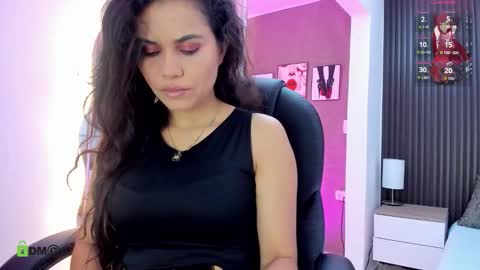 Snapshot of natasha__jackson chatting on November 2025 12:40:02 PM natasha online show from November 2025 12:40:02 PM