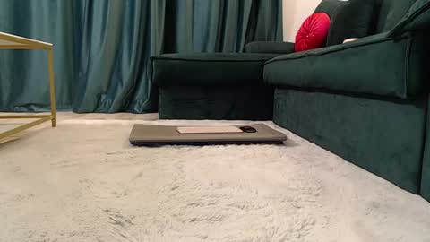 Naty  online show from March 2025 01:11:01 AM