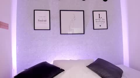  Natasha  online show from December 2025 11:07:01 AM