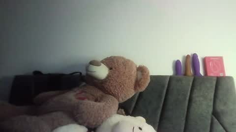 natalia online show from June 2026 05:03:02 PM