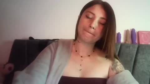 natalia online show from June 2026 07:30:02 PM