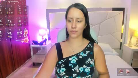 natasha kiim online show from March 2026 04:18:02 AM