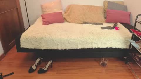  Natasha Kinski  online show from February 2026 09:52:02 PM