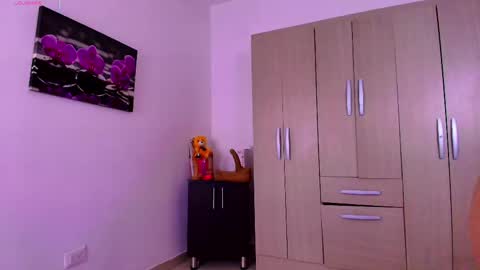 natasha_klump online show from April 2026 10:47:02 AM