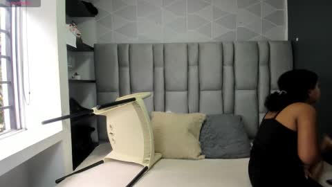 N A T A S H A online show from September 2025 07:19:02 PM