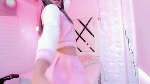 Snapshot of natasha_smith_ws chatting on December 2024 05:01:01 PM Natasha online show from December 2024 05:01:01 PM