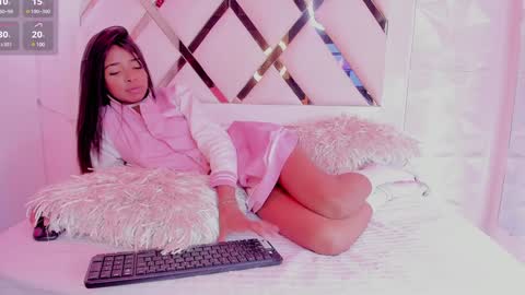 Snapshot of natasha_smith_ws chatting on December 2024 08:06:02 PM Natasha online show from December 2024 08:06:02 PM