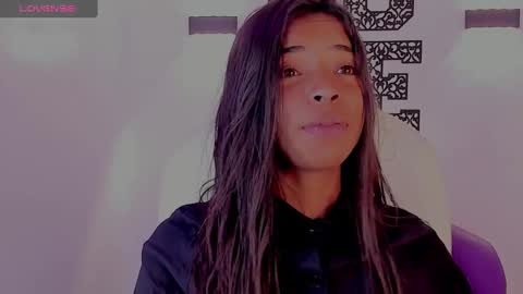 Snapshot of natasha_smith_ws chatting on February 2025 06:58:02 PM Natasha online show from February 2025 06:58:02 PM