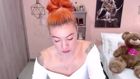 Snapshot of natasha_woo chatting on February 2025 01:26:02 PM Nat online show from February 2025 01:26:02 PM
