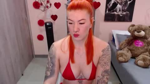 Snapshot of natasha_woo chatting on February 2025 12:34:01 PM Nat online show from February 2025 12:34:01 PM