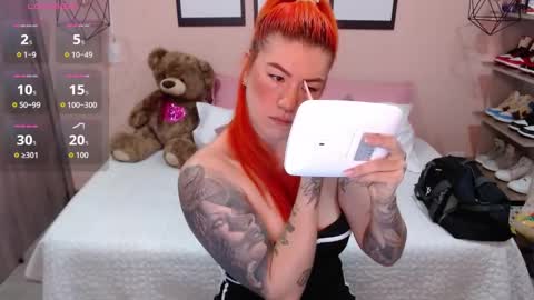Snapshot of natasha_woo chatting on September 2025 11:31:02 AM Nat online show from September 2025 11:31:02 AM