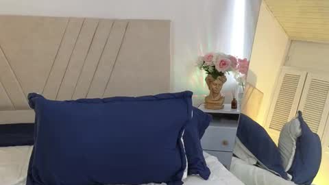 Snapshot of natashablade_ chatting on November 2025 01:43:01 PM Natasha online show from November 2025 01:43:01 PM