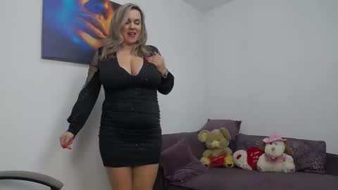 Snapshot of natashaboobs chatting on February 2025 12:34:01 PM natashaboobs online show from February 2025 12:34:01 PM