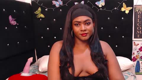 Snapshot of natashasexxy__ chatting on January 2025 07:18:02 AM natashasexxy__ online show from January 2025 07:18:02 AM