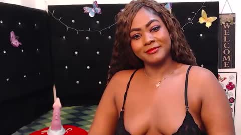 Snapshot of natashasexxy__ chatting on February 2025 08:58:02 PM natashasexxy__ online show from February 2025 08:58:02 PM