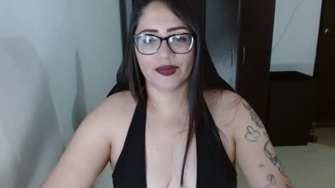 Natasha Smithe  online show from June 2026 01:07:02 AM