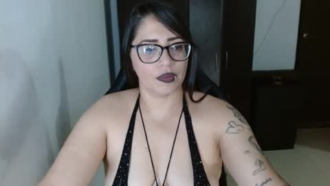 Natasha Smithe  online show from June 2026 01:58:02 AM