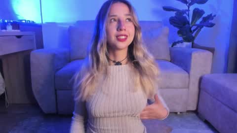 Natasha Independent model online show from September 2025 02:45:01 AM