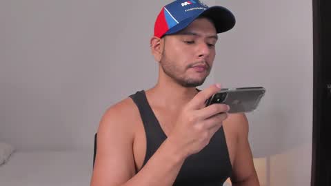 Snapshot of nate_ocean chatting on December 2024 12:52:01 AM Nate Ocean online show from December 2024 12:52:01 AM