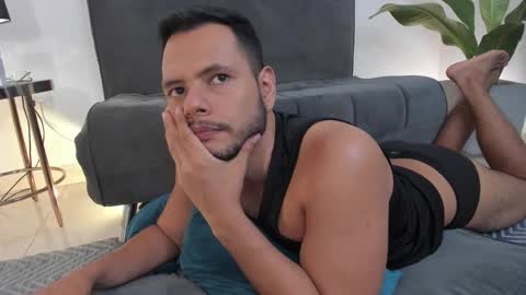 Snapshot of nate_ocean chatting on March 2025 01:23:01 AM Nate Ocean online show from March 2025 01:23:01 AM