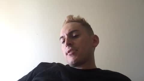 natetheexplorer online show from May 2026 10:06:01 PM