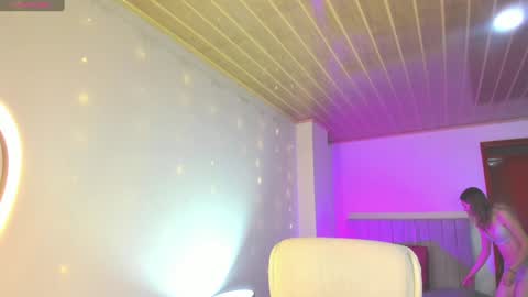 Snapshot of nathaaly_sky chatting on January 2025 11:23:02 AM nathaly sky online show from January 2025 11:23:02 AM