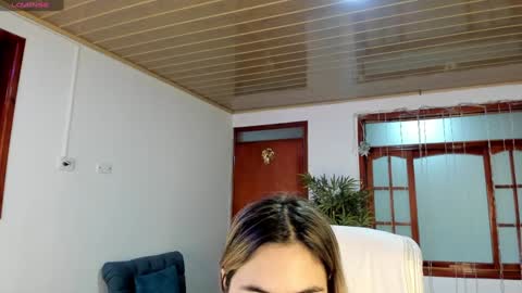 Snapshot of nathaaly_sky chatting on January 2025 10:37:02 AM nathaly sky online show from January 2025 10:37:02 AM