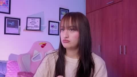 Nathalia Ramirez online show from May 2026 11:45:02 PM