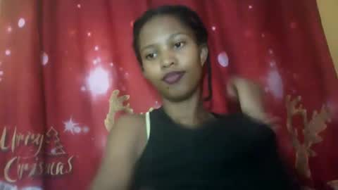 Snapshot of nathalie004 chatting on September 2025 05:09:01 AM nathalie004 online show from September 2025 05:09:01 AM