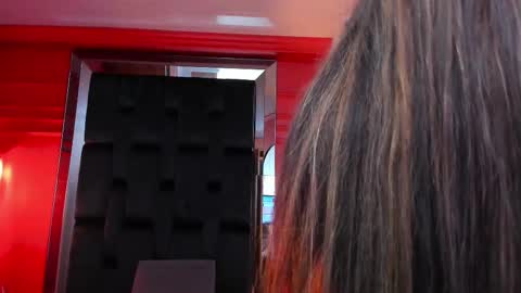 Snapshot of nathalie_rossel chatting on March 2025 01:12:01 AM nathalie rossel online show from March 2025 01:12:01 AM