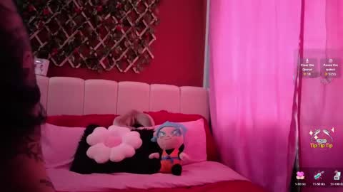 Nathalie online show from May 2026 06:17:02 PM