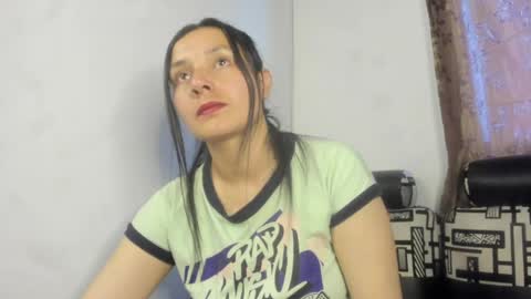Nathaly online show from April 2026 10:41:01 PM