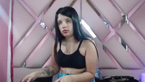 Snapshot of nathaly_low chatting on February 2025 09:20:01 AM nathaly low online show from February 2025 09:20:01 AM