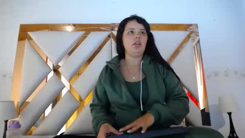 Nathaly sweet online show from February 2026 12:58:01 PM