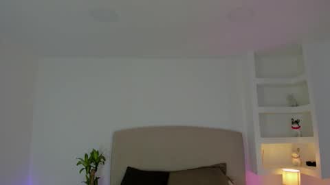 NATHALY  online show from February 2026 10:38:01 AM