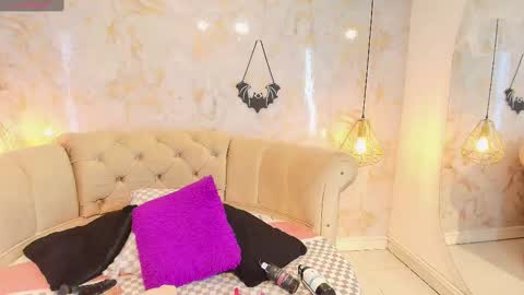 Snapshot of nathamiller chatting on October 2025 07:12:02 PM Natha online show from October 2025 07:12:02 PM