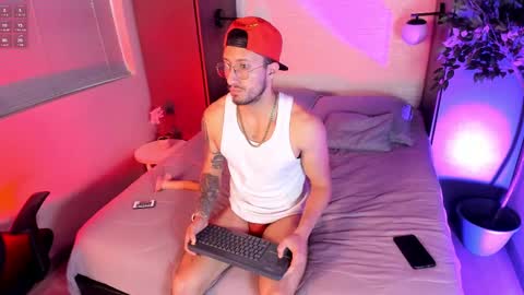 Snapshot of nathan_rivers chatting on January 2025 11:41:02 AM nathan_rivers online show from January 2025 11:41:02 AM