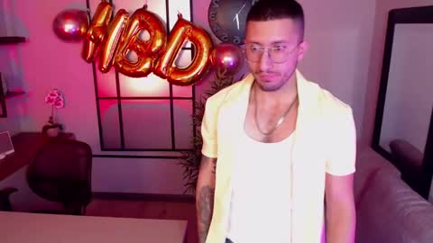 Snapshot of nathan_rivers chatting on January 2025 11:32:02 AM nathan_rivers online show from January 2025 11:32:02 AM