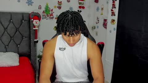 Snapshot of nathan_sexy247 chatting on December 2024 01:06:02 AM Nathan online show from December 2024 01:06:02 AM