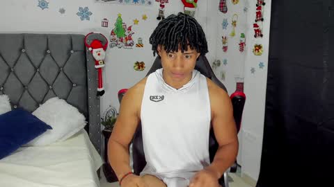 Snapshot of nathan_sexy247 chatting on December 2024 01:35:01 PM Nathan online show from December 2024 01:35:01 PM