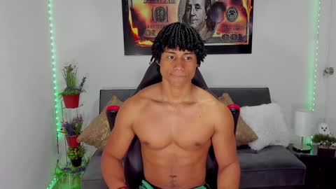 Snapshot of nathan_sexy247 chatting on January 2025 01:45:02 PM Nathan online show from January 2025 01:45:02 PM