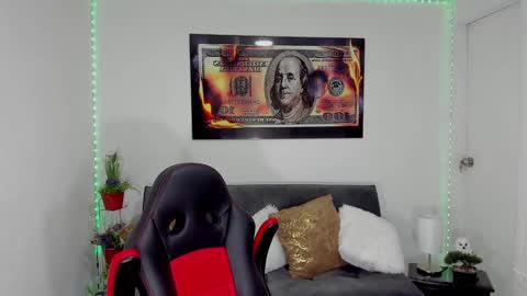 Snapshot of nathan_sexy247 chatting on February 2025 01:33:01 PM Nathan online show from February 2025 01:33:01 PM