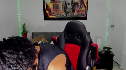 Snapshot of nathan_sexy247 chatting on February 2025 11:46:02 AM Nathan online show from February 2025 11:46:02 AM