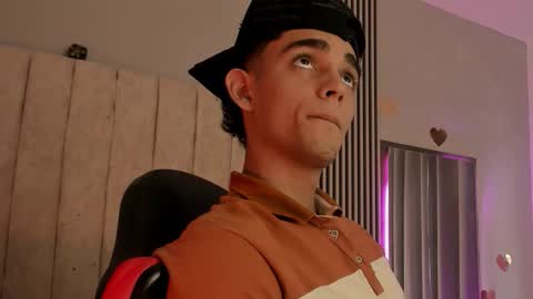 Snapshot of nathan_shimmer chatting on November 2025 01:12:02 PM nathan_shimmer online show from November 2025 01:12:02 PM