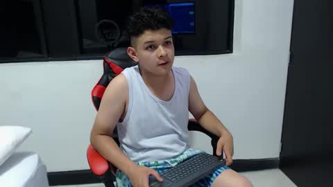 Snapshot of nathanbrookss chatting on December 2025 07:19:02 PM NathanBrooks online show from December 2025 07:19:02 PM