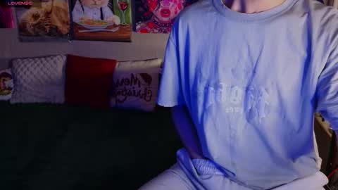 N A T H AN online show from October 2025 02:42:02 PM