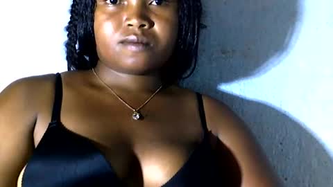 Snapshot of nathy02 chatting on January 2025 10:21:02 AM Nathy online show from January 2025 10:21:02 AM